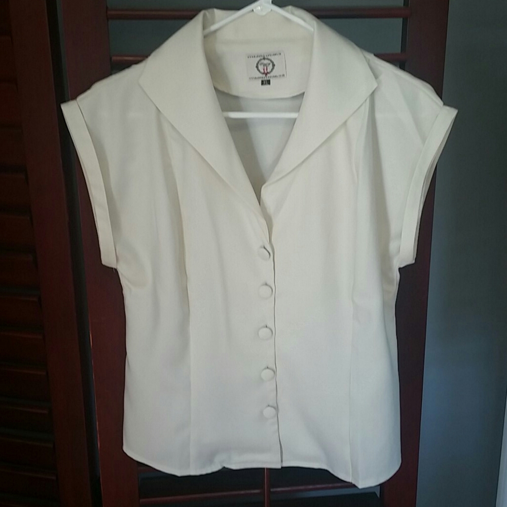 Rockabilly 50s style pinup cap sleeve blouse top